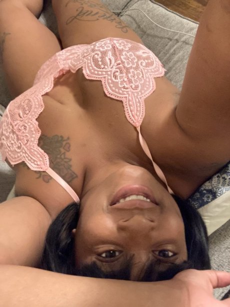 Nacktes geleaktes OnlyFans-Foto von Mslegend