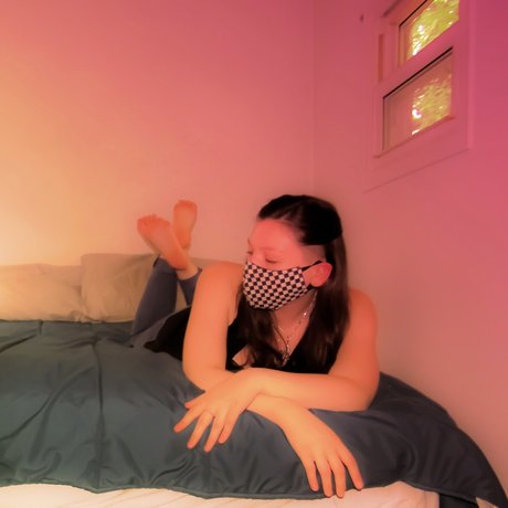 Nacktes geleaktes OnlyFans-Foto von Leah Disaster