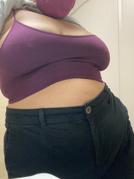 Nacktes geleaktes OnlyFans-Foto von Leaf Beibi Free