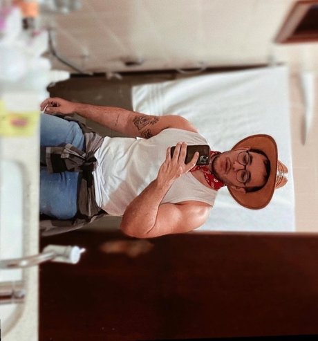 Nacktes geleaktes OnlyFans-Foto von Lucas Luan