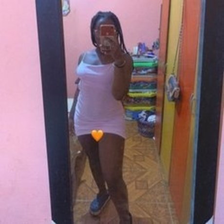 Nacktes geleaktes OnlyFans-Foto von Veenom