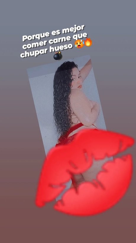Nacktes geleaktes OnlyFans-Foto von Geraldines Valdiviezo