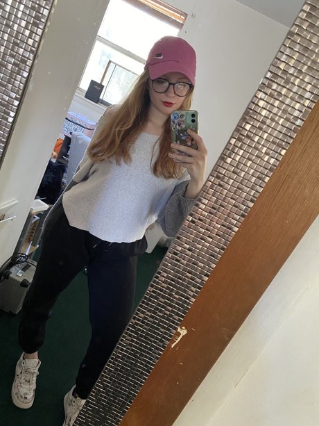 Nacktes geleaktes OnlyFans-Foto von Lauren