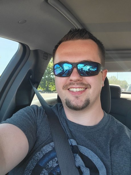 Nacktes geleaktes OnlyFans-Foto von Peter
