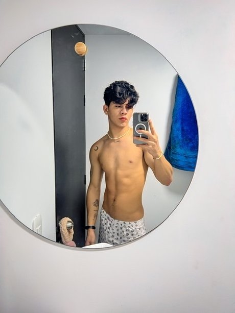 Nacktes geleaktes OnlyFans-Foto von Lisandroanez