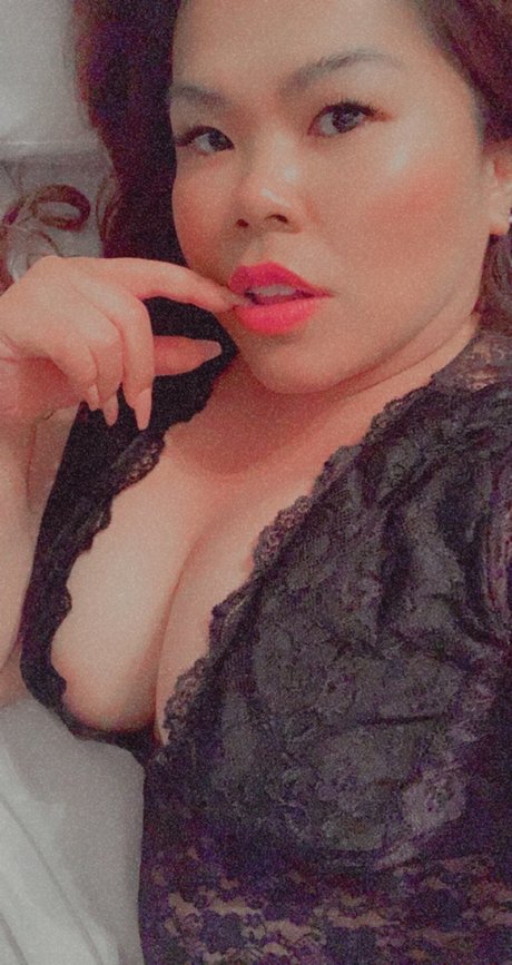 Nacktes geleaktes OnlyFans-Foto von Ling Ling