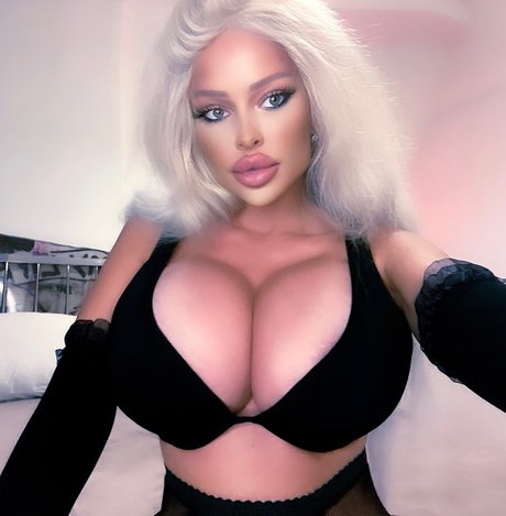 Nacktes geleaktes OnlyFans-Foto von Linavegas