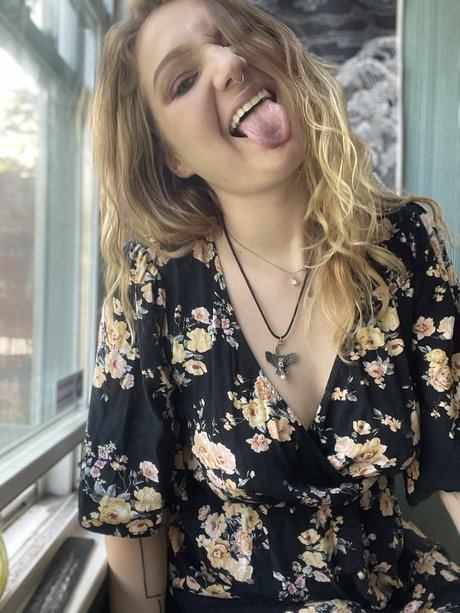 Nacktes geleaktes OnlyFans-Foto von Soph
