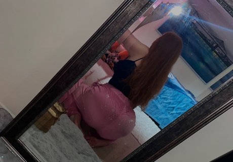 Nacktes geleaktes OnlyFans-Foto von Cece