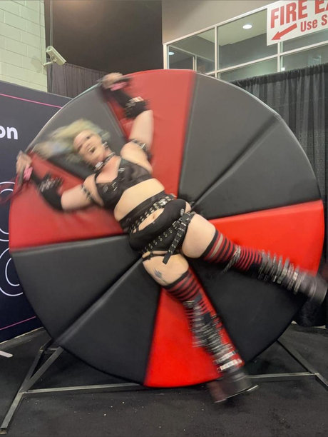 Nacktes geleaktes OnlyFans-Foto von Lilbaby