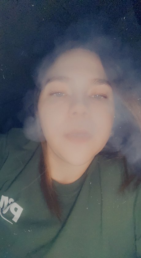 Nacktes geleaktes OnlyFans-Foto von Lilmama