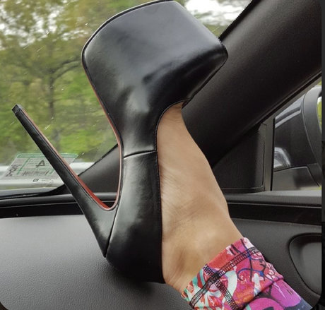 Nacktes geleaktes OnlyFans-Foto von Liinchen