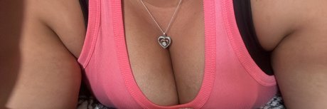 Nacktes geleaktes OnlyFans-Foto von Avalee