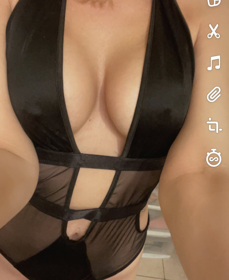 Nacktes geleaktes OnlyFans-Foto von Vanessa Love
