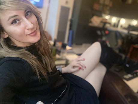Nacktes geleaktes OnlyFans-Foto von Medicalofficeadmin