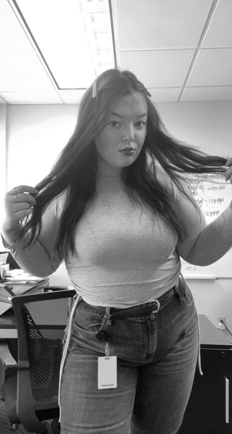 Nacktes geleaktes OnlyFans-Foto von Miss Peach