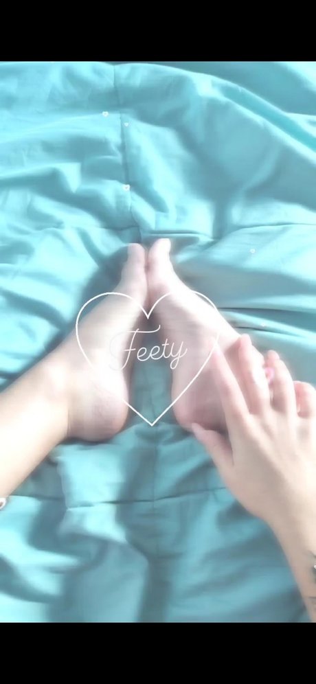 Nacktes geleaktes OnlyFans-Foto von Feety 