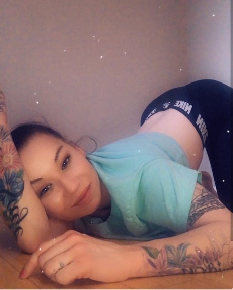 Nacktes geleaktes OnlyFans-Foto von Loveangel19