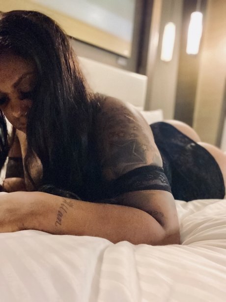 Nacktes geleaktes OnlyFans-Foto von Lov3orlust
