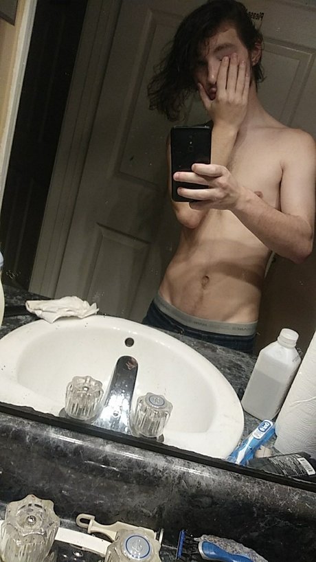Nacktes geleaktes OnlyFans-Foto von Assjrastra