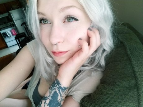 Nacktes geleaktes OnlyFans-Foto von Little Lamb