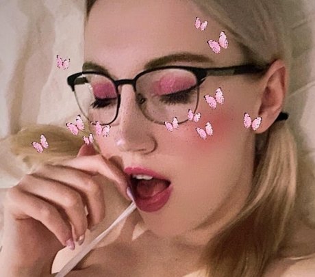 Nacktes geleaktes OnlyFans-Foto von Anastasia