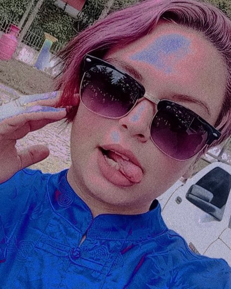 Nacktes geleaktes OnlyFans-Foto von Lolo Canello