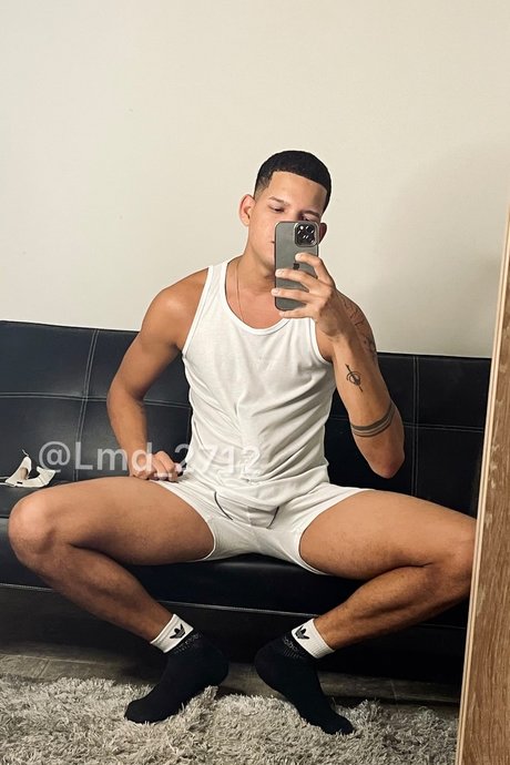 Nacktes geleaktes OnlyFans-Foto von Lmd2712