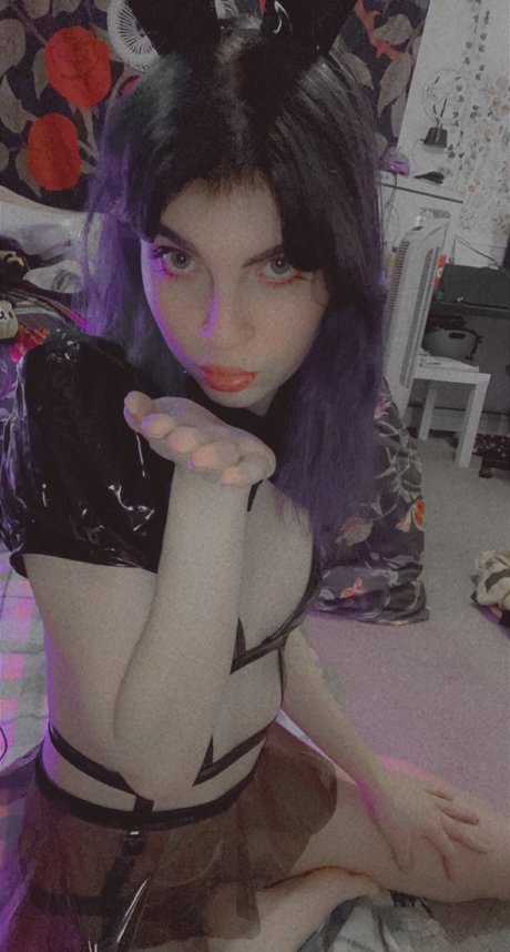 Nacktes geleaktes OnlyFans-Foto von Lizzi