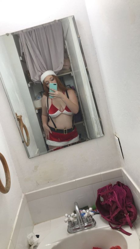 Nacktes geleaktes OnlyFans-Foto von Maddy
