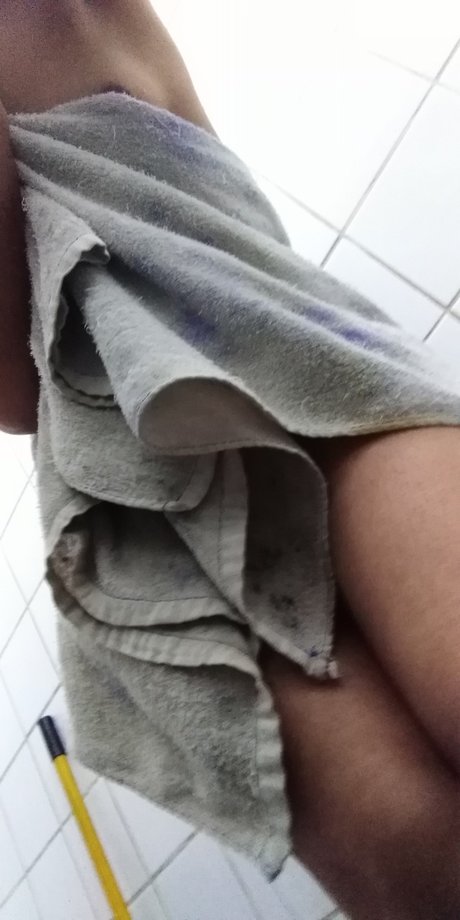 Nacktes geleaktes OnlyFans-Foto von Macris 