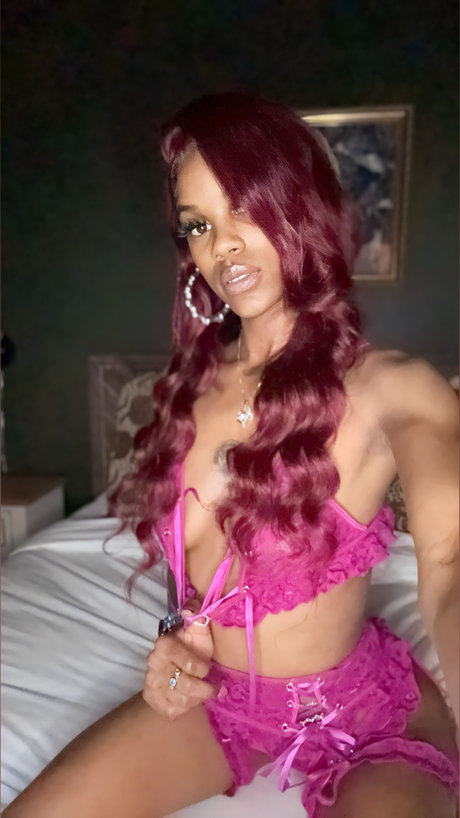 Nacktes geleaktes OnlyFans-Foto von Angelangell