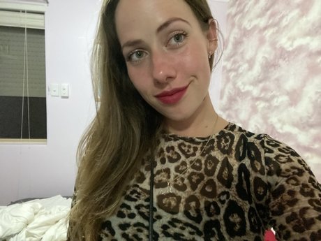 Nacktes geleaktes OnlyFans-Foto von Marie