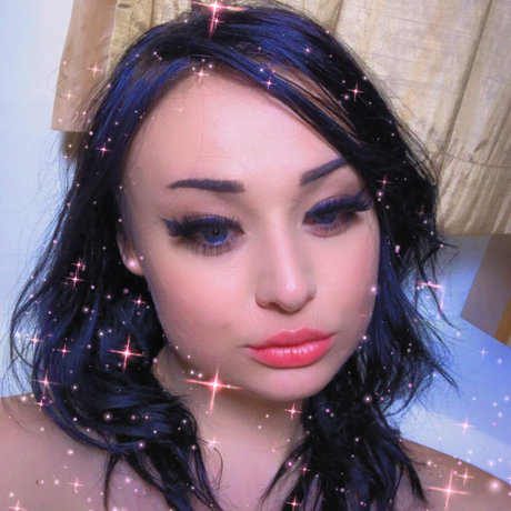 Nacktes geleaktes OnlyFans-Foto von Angel Alison