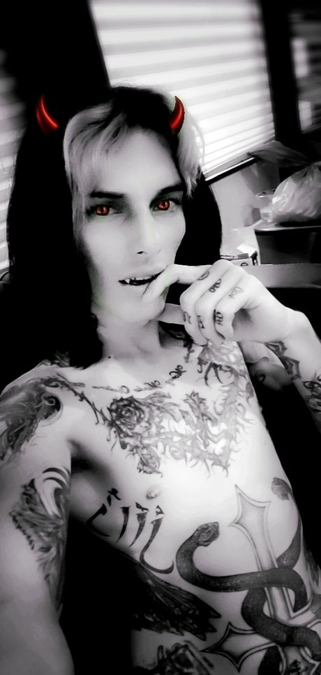 Nacktes geleaktes OnlyFans-Foto von Twitch