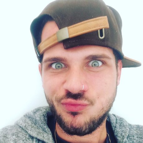 Nacktes geleaktes OnlyFans-Foto von Lucas