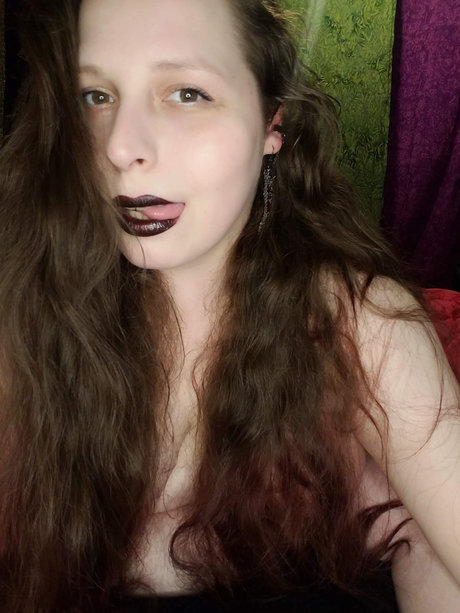 Nacktes geleaktes OnlyFans-Foto von Lustyluthien