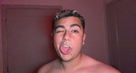 Nacktes geleaktes OnlyFans-Foto von Brent