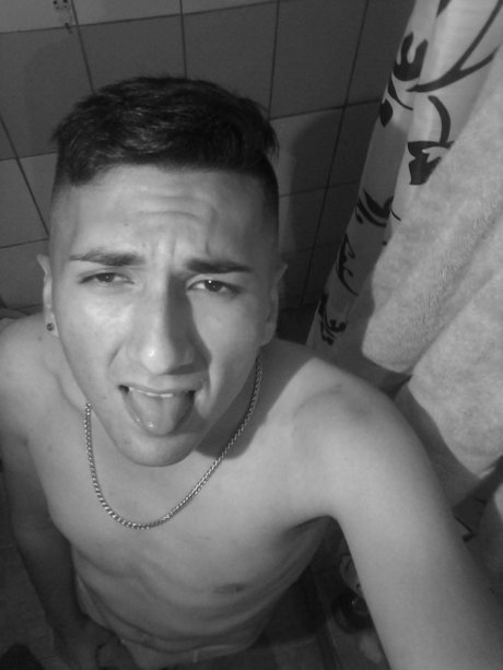 Nacktes geleaktes OnlyFans-Foto von Lucas