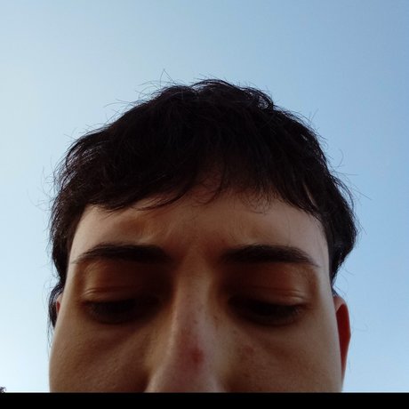 Nacktes geleaktes OnlyFans-Foto von Mark Uy