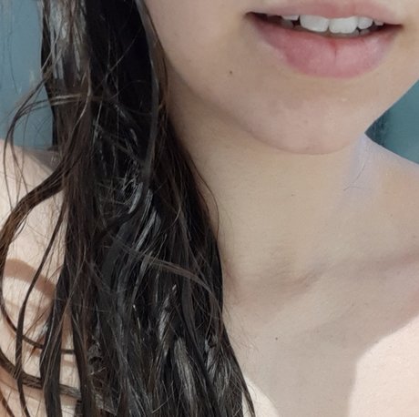 Nacktes geleaktes OnlyFans-Foto von Marie Kate