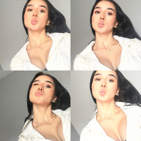 Nacktes geleaktes OnlyFans-Foto von Maria Saeteros