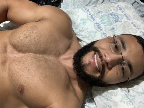 Nacktes geleaktes OnlyFans-Foto von Marclio