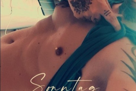 Nacktes geleaktes OnlyFans-Foto von Marcel Kurth