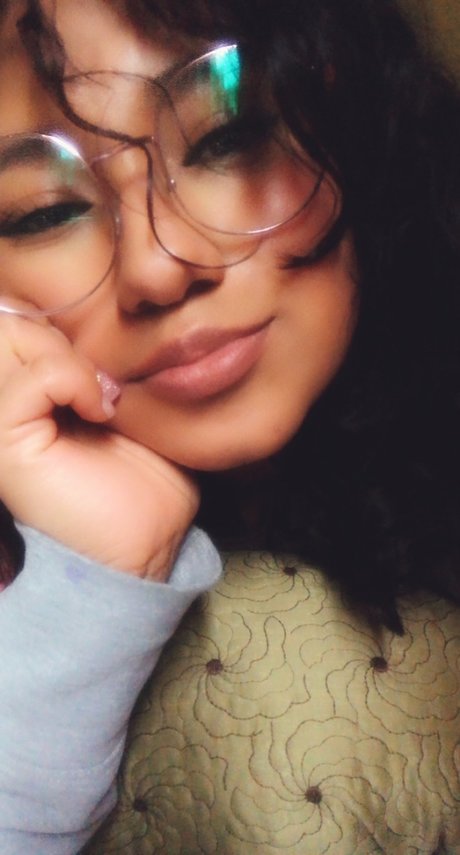 Nacktes geleaktes OnlyFans-Foto von Pilar Mm