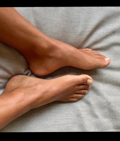 Nacktes geleaktes OnlyFans-Foto von Maple Tiptoes