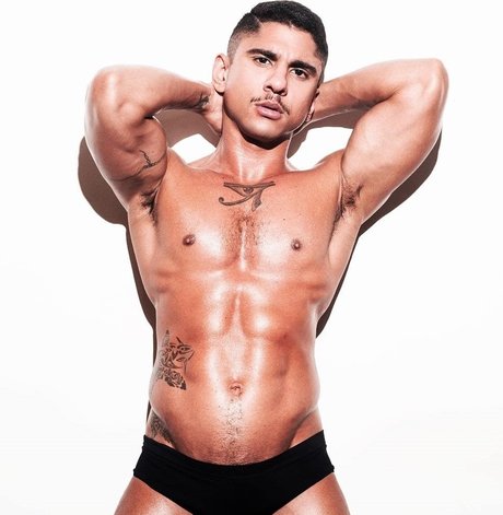Nacktes geleaktes OnlyFans-Foto von Lucas Mancinni