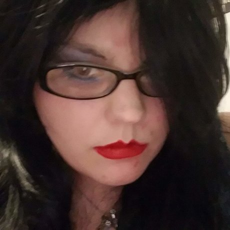 Nacktes geleaktes OnlyFans-Foto von Maleficent The Hero
