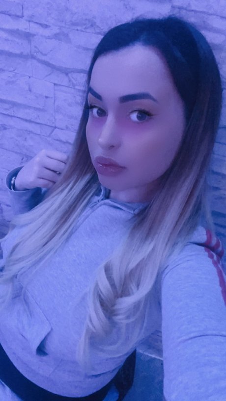 Nacktes geleaktes OnlyFans-Foto von Magic