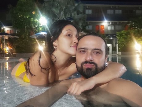 Nacktes geleaktes OnlyFans-Foto von Melifer Andreas